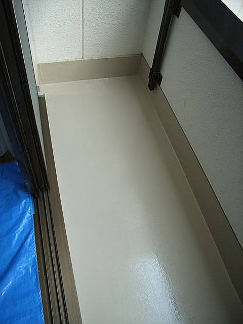 お家のバルコニーを安全にオシャレに！優れたウレタン防水材 
