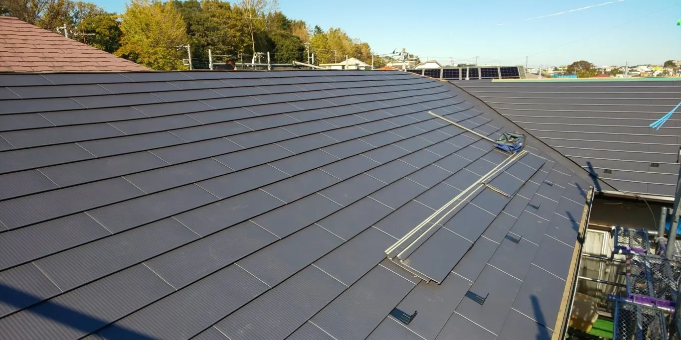 ガルバニウム鋼板を使用した屋根の葺替え