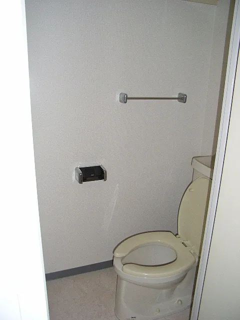 トイレの内部