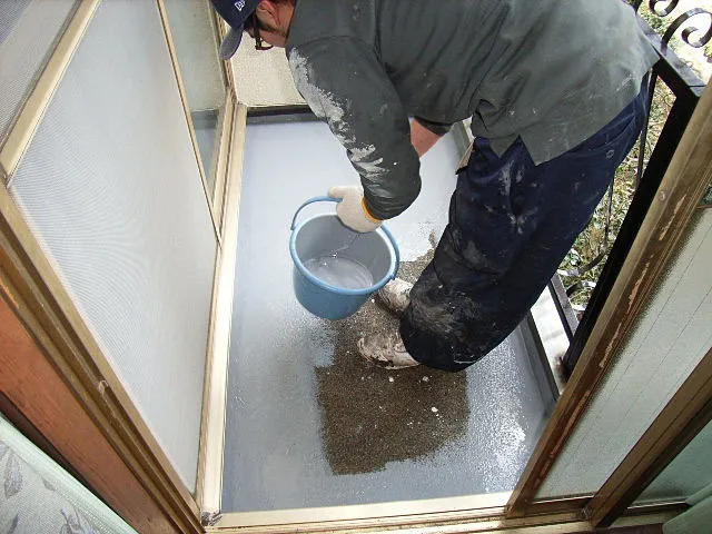 ウレタン防水によるマンションベランダ部からの雨漏り補修